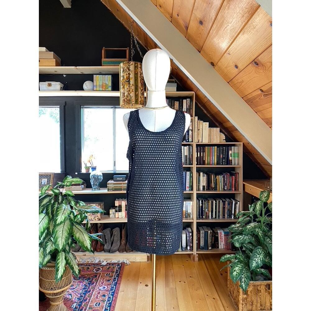 Open Knit Net Tank - Picture 2 of 2